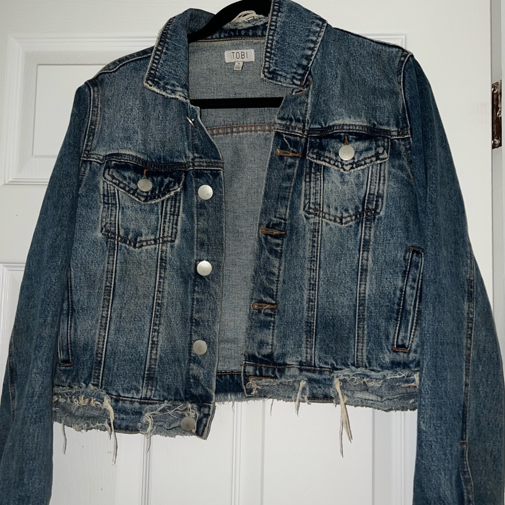 Medium-Washed Denim Jean Jacket